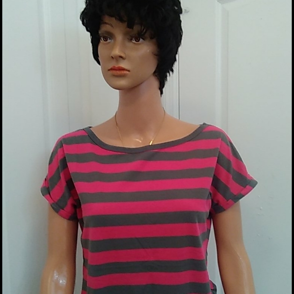 Tee Shirt size M by Mix & Co.